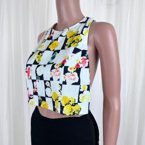 NWT Women's VO JEANS Checker and Floral Accent T Back Halter Crop Top Sz L White